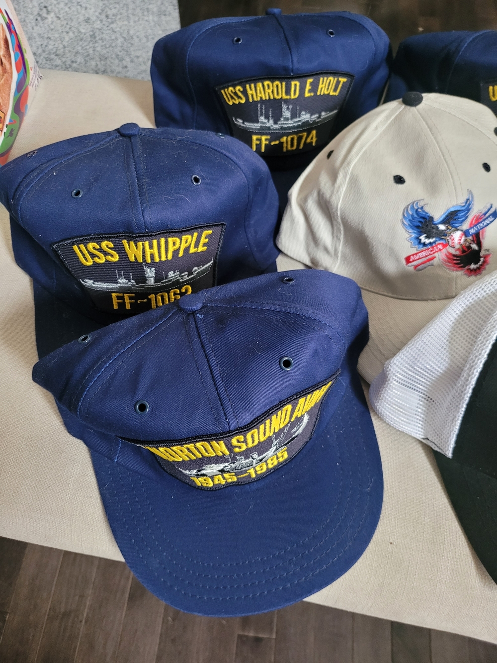 15 Assorted Hats - Picture 3 of 3